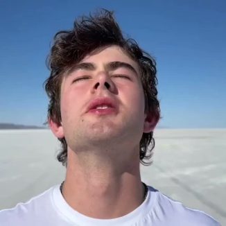 Ian – Shut It Down