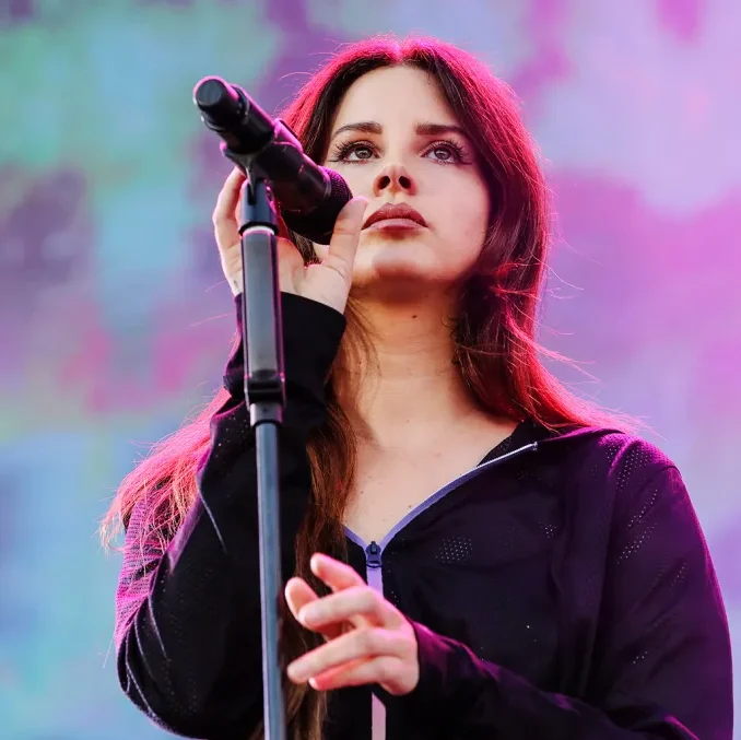 Lana Del Rey – Cinnamon Girl Lana Del Rey – Cinnamon Girl